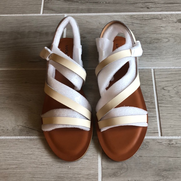 NIB Lucky Brand “Alexcia” sandal - Picture 2 of 4